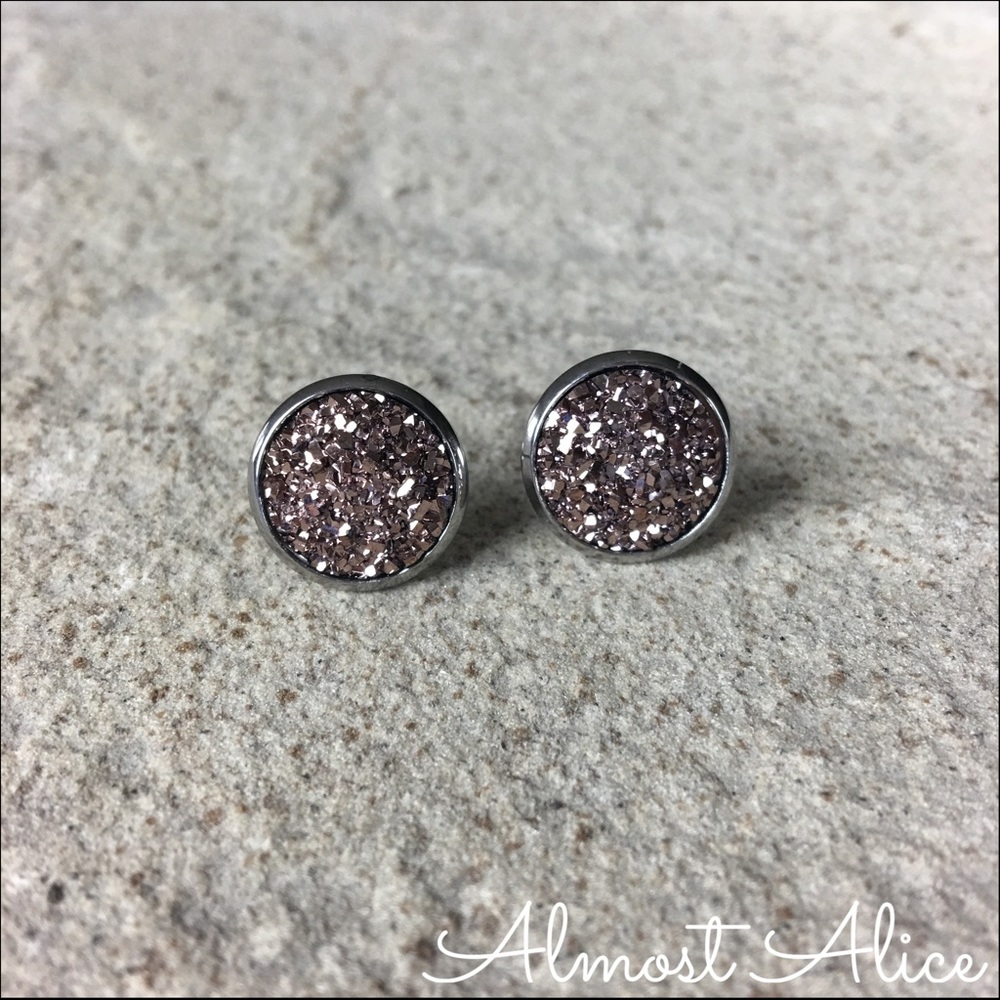 Large Round Druzy Stud Earrings-Rose (1 pair)